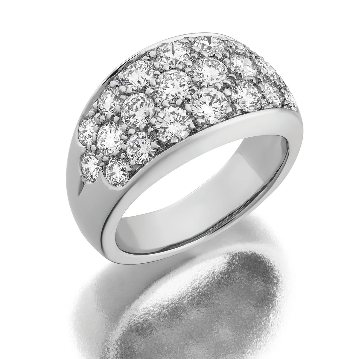 Pave-Set round diamond platinum cocktail ring