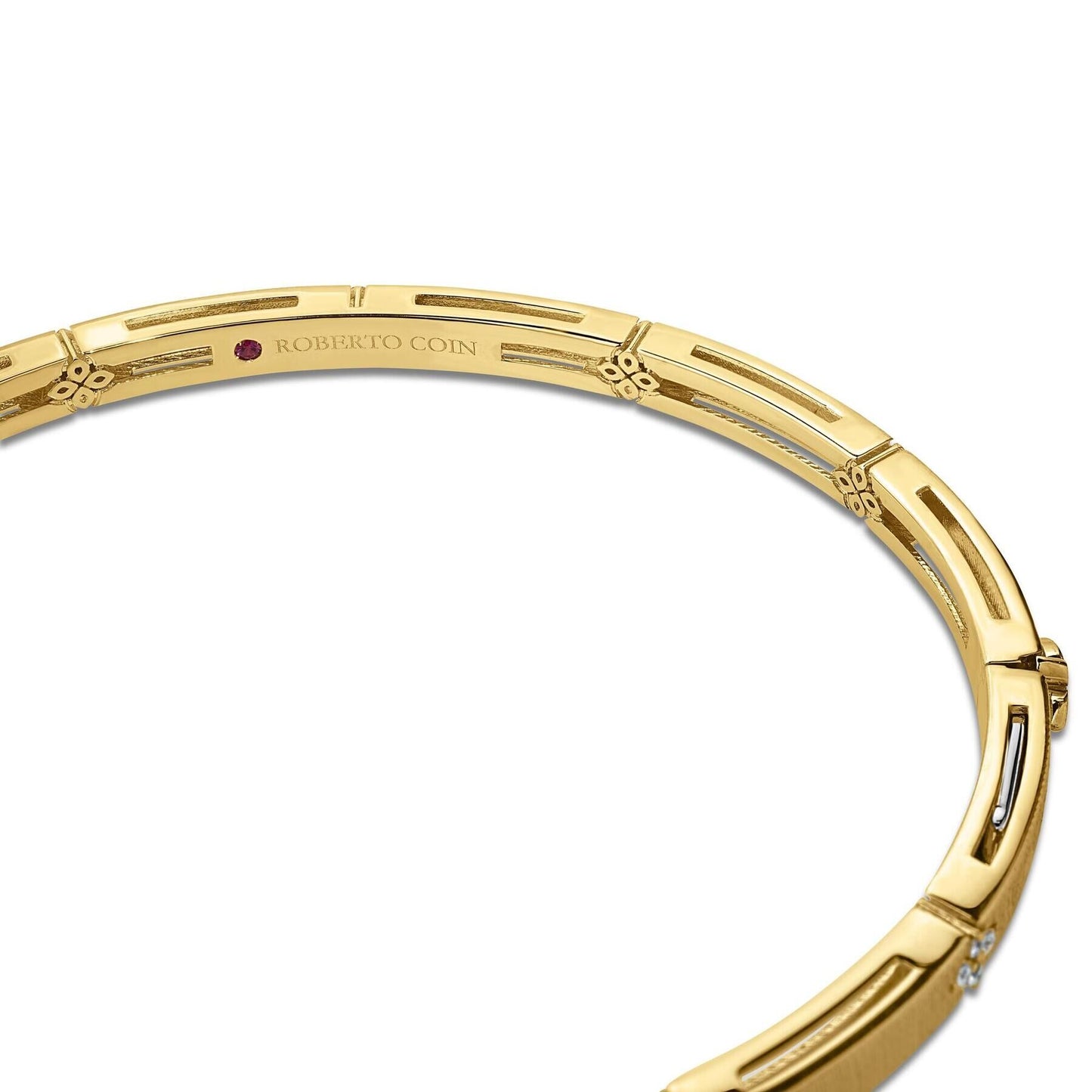 Roberto Coin Love in Verona Satin-Finished Narrow Diamond Bangle in 18ct yellow gold close-up