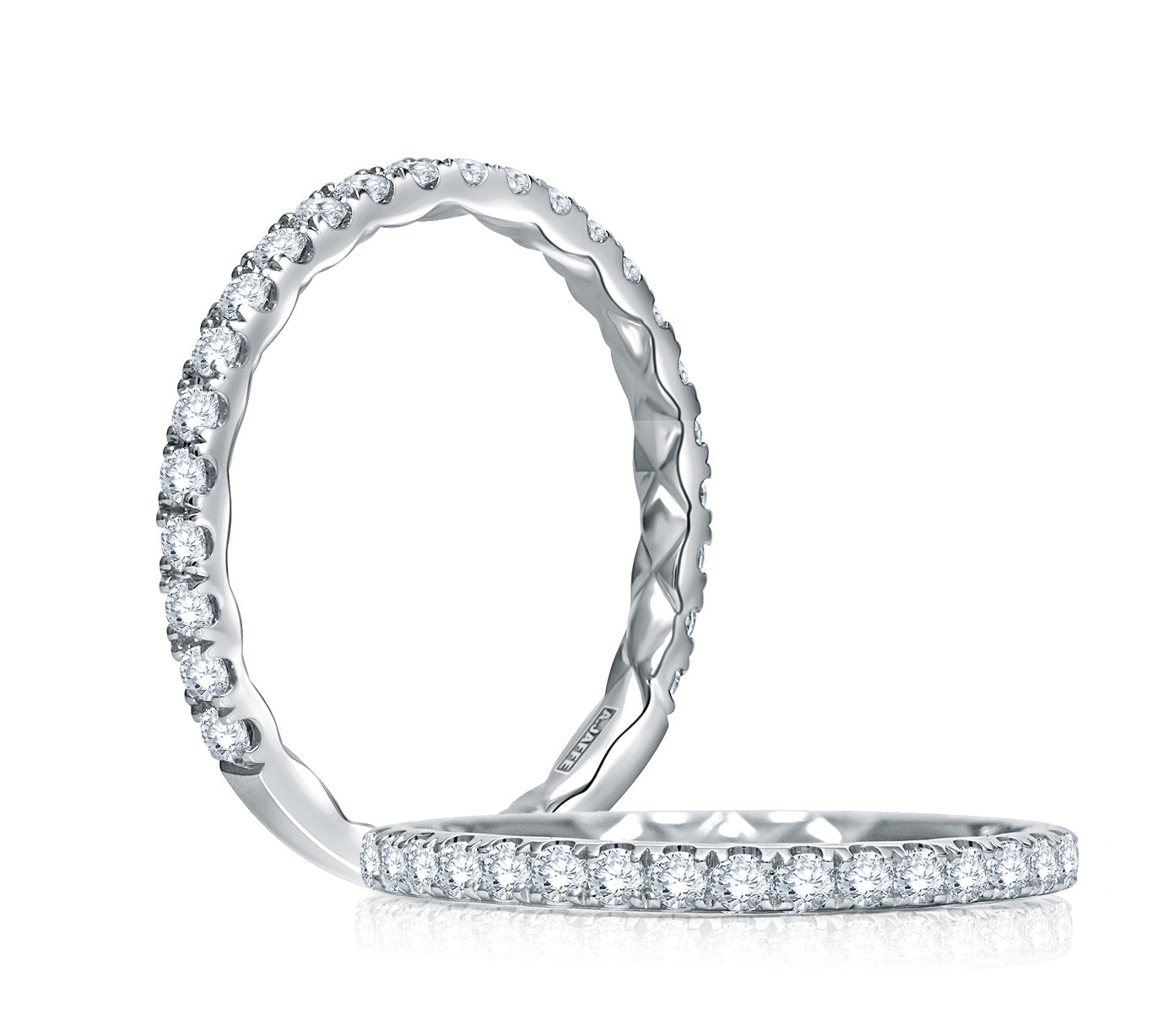 A Jaffe Diamond Band